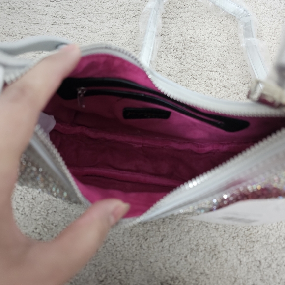 Stylish Silver Embellished Shoulder Bag - Picture 5 of 11